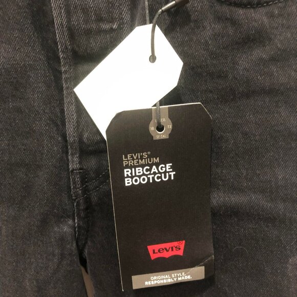 NWT Levi's Premium Ribcage Bootcut jeans in black - Picture 5 of 6